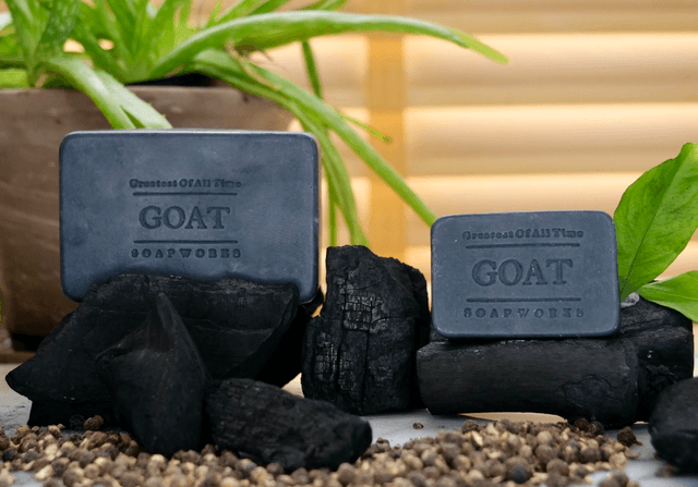 Activated Charcoal with Juniper Berry, Black Pepper and a Hint of Lime